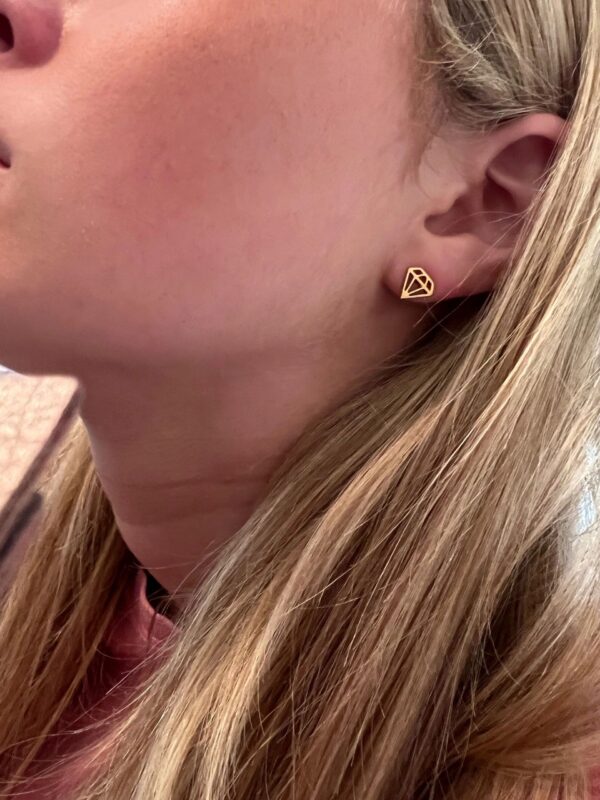 1077_original.jpg 1077_original.jpg