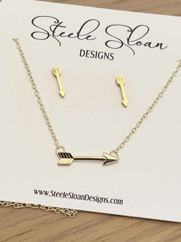 Arrow-neckace-arrow-earrings-set-1.jpeg Arrow-neckace-arrow-earrings-set-1.jpeg